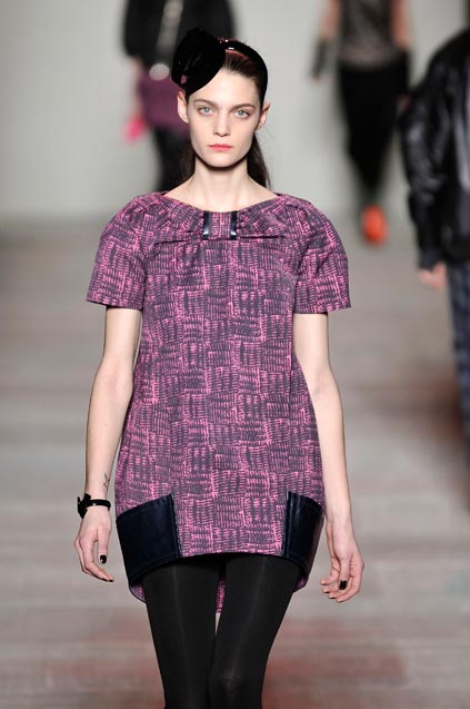 Marc by Marc Jacobs 08ﶬDƬ