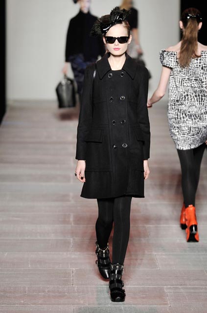 Marc by Marc Jacobs 08ﶬDƬ
