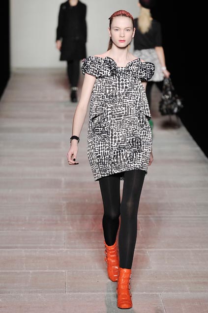 Marc by Marc Jacobs 08ﶬDƬ
