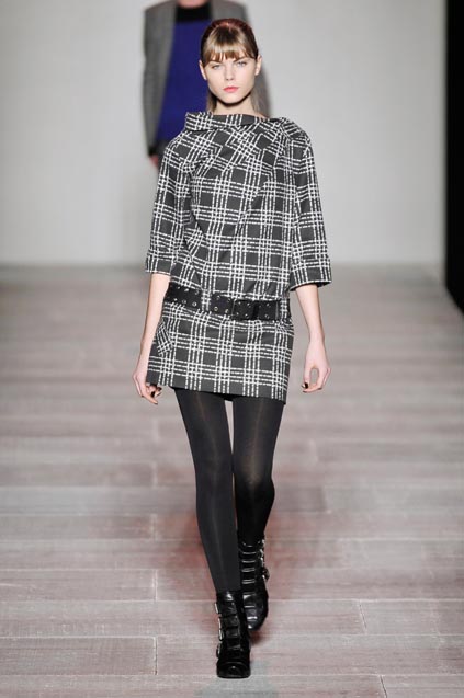 Marc by Marc Jacobs 08ﶬDƬ