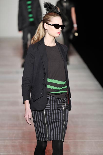 Marc by Marc Jacobs 08ﶬDƬ