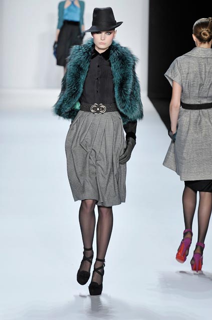Bill Blass 08ﶬDƬ