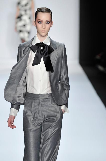 Bill Blass 08ﶬDƬ