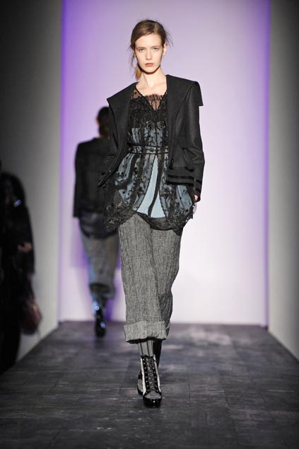 Philosophy Di Alberta Ferretti 08ﶬDƬ