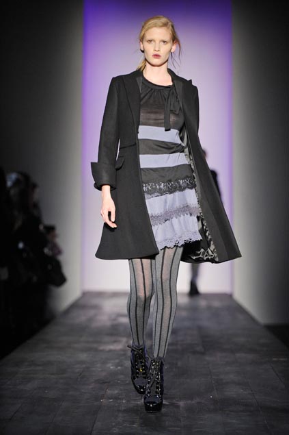 Philosophy Di Alberta Ferretti 08ﶬDƬ
