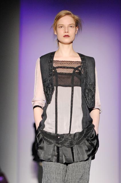 Philosophy Di Alberta Ferretti 08ﶬDƬ