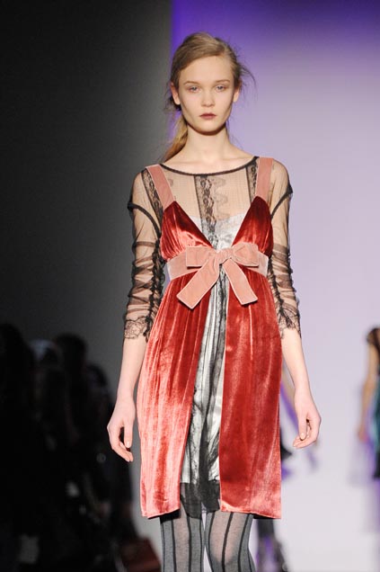 Philosophy Di Alberta Ferretti 08ﶬDƬ