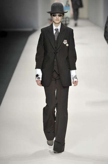 Antonio Marras 08ﶬDƬ