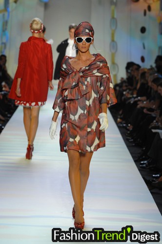 Moschino 07ĸDƬ
