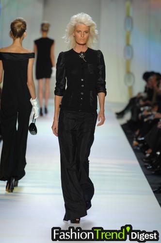 Moschino 07ĸDƬ