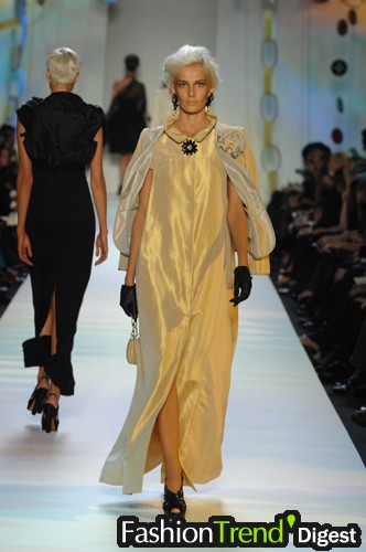 Moschino 07ĸDƬ