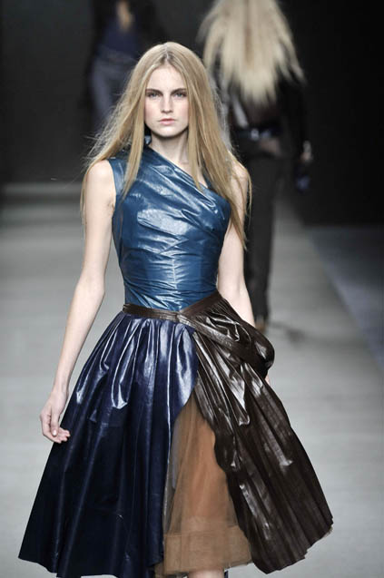 Trussardi 08ﶬDƬ