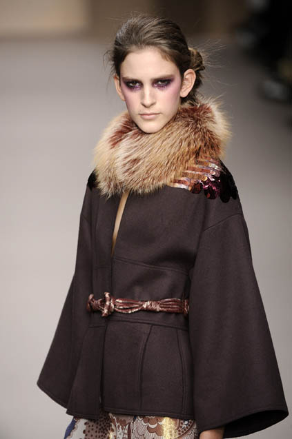 Pollini By Rifat Ozbek 08秋冬