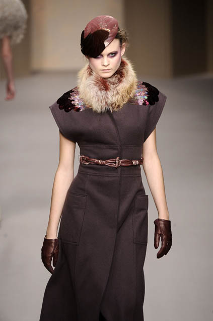 Pollini By Rifat Ozbek 08秋冬
