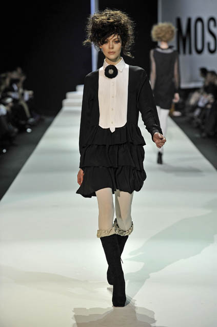 Moschino - Cheap & Chic 08ﶬDƬ