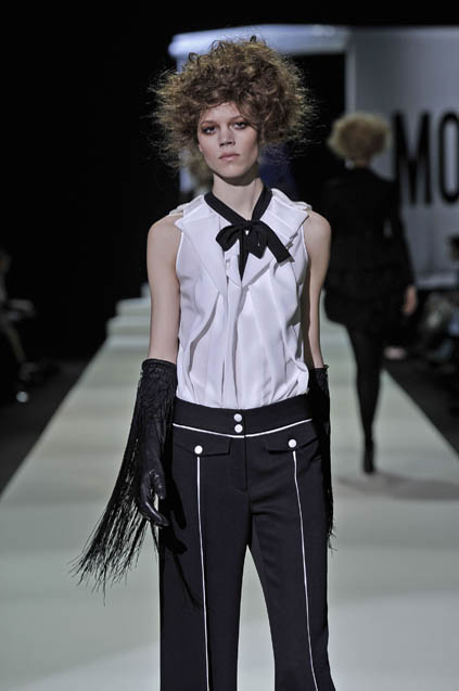 Moschino - Cheap & Chic 08ﶬDƬ