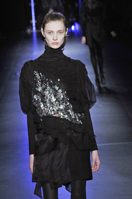 C N C by Costume National 08ﶬDƬ