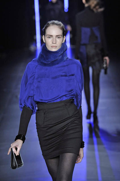 C N C by Costume National 08ﶬDƬ