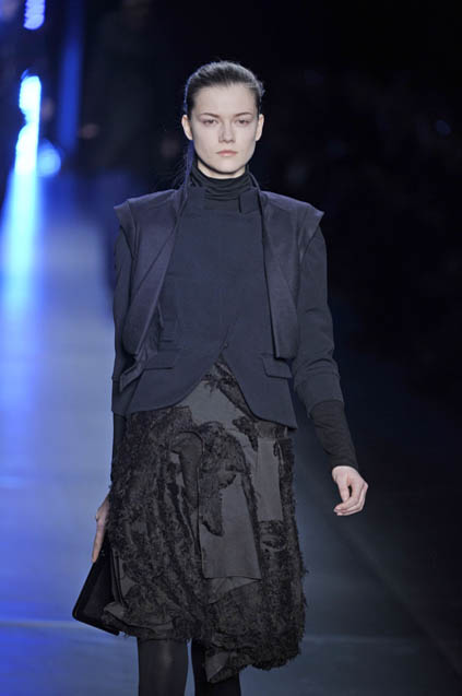 C N C by Costume National 08ﶬDƬ