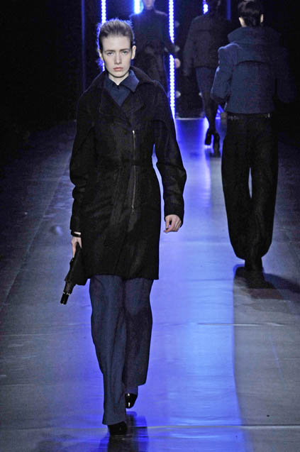 C N C by Costume National 08ﶬDƬ