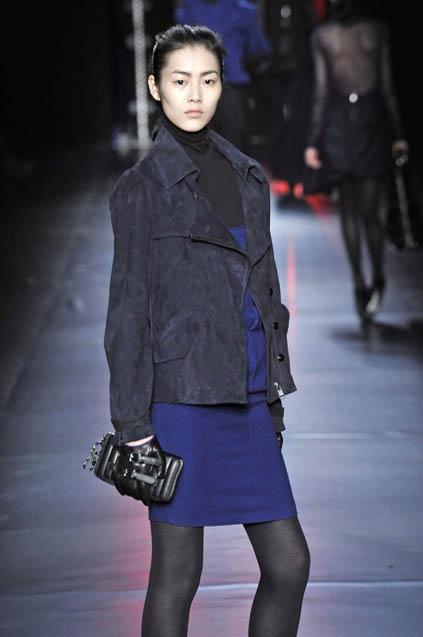 C N C by Costume National 08ﶬDƬ