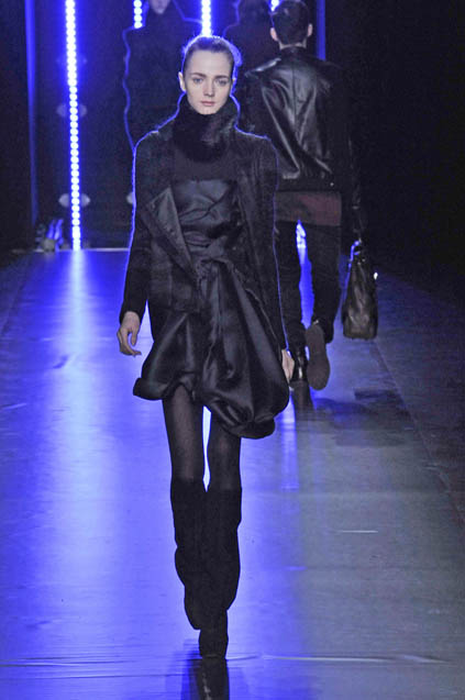 C N C by Costume National 08ﶬDƬ