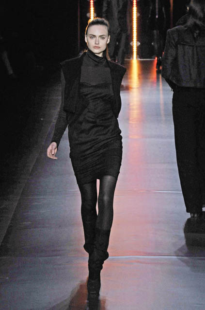 C N C by Costume National 08ﶬDƬ