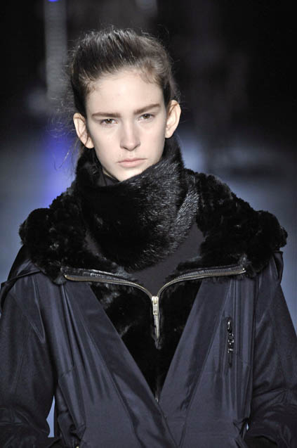 C N C by Costume National 08ﶬDƬ