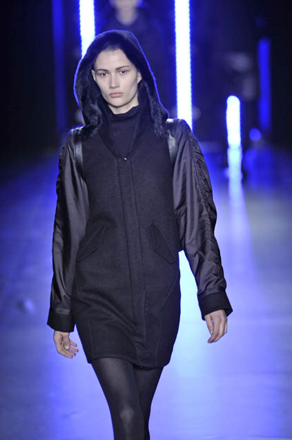 C N C by Costume National 08ﶬDƬ
