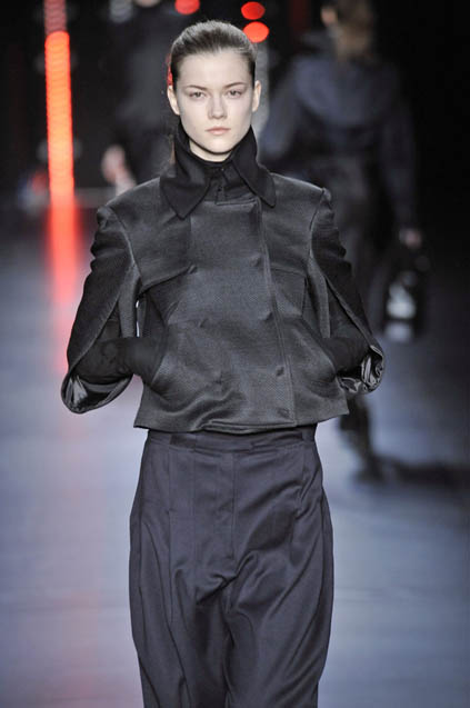 C N C by Costume National 08ﶬDƬ
