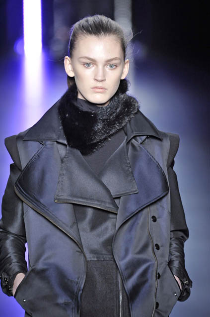 C N C by Costume National 08ﶬDƬ
