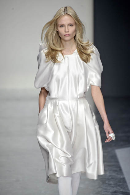 Gianfranco Ferre 08ﶬDƬ