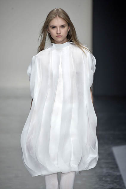 Gianfranco Ferre 08ﶬDƬ