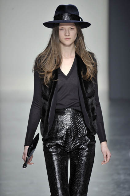 Gianfranco Ferre 08ﶬDƬ