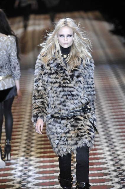 Gucci 08ﶬDƬ