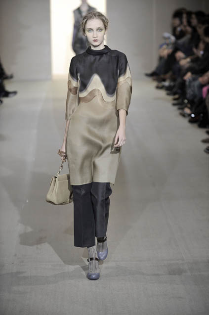 Marni 08ﶬDƬ