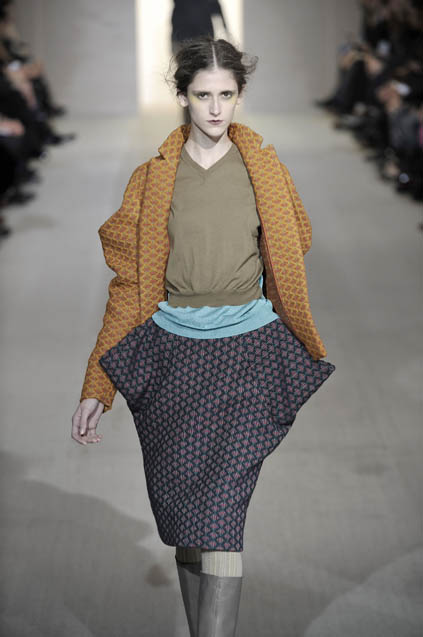 Marni 08ﶬDƬ