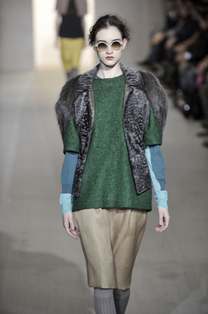Marni 08ﶬDƬ