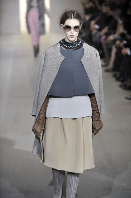 Marni 08ﶬDƬ