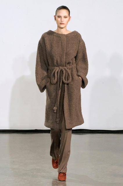Halston 08ﶬDƬ