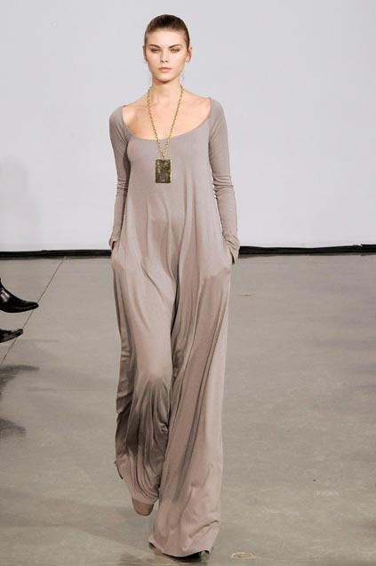 Halston 08ﶬDƬ