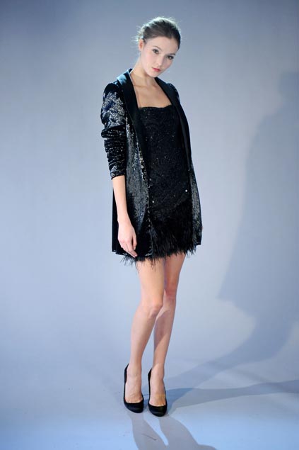 Marchesa 08ﶬDƬ