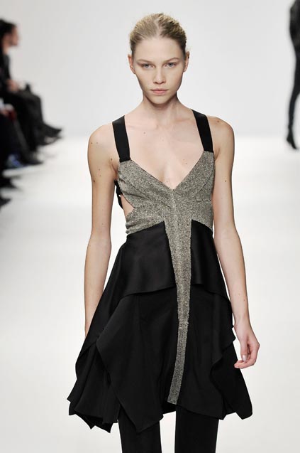 Narciso Rodriguez 08ﶬDƬ