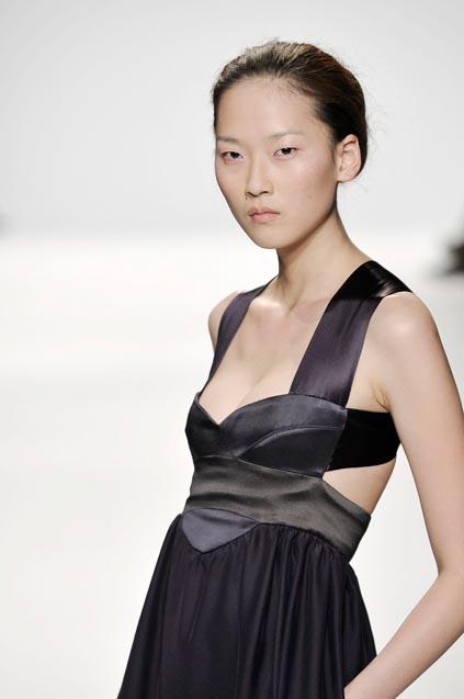 Narciso Rodriguez 08ﶬDƬ