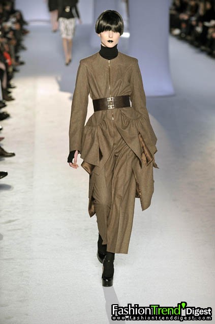 Yves Saint Laurent 08ﶬDƬ