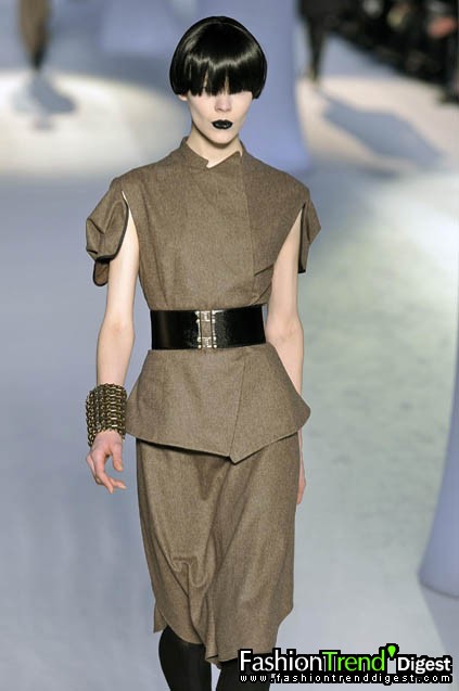 Yves Saint Laurent 08ﶬDƬ