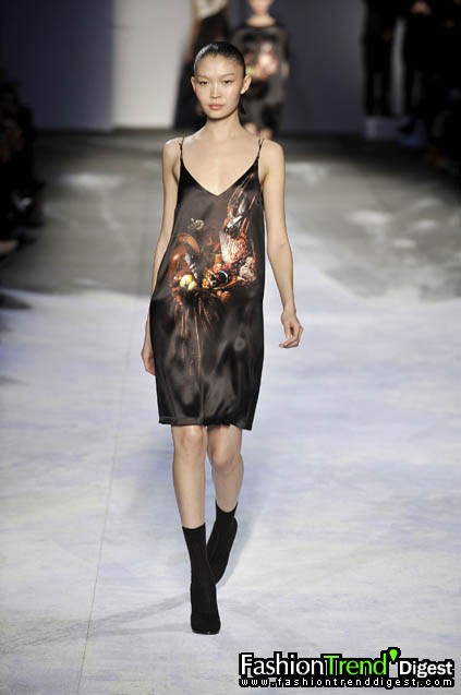 Hussein Chalayan 08ﶬDƬ