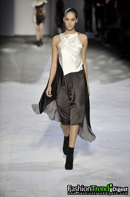 Hussein Chalayan 08ﶬDƬ
