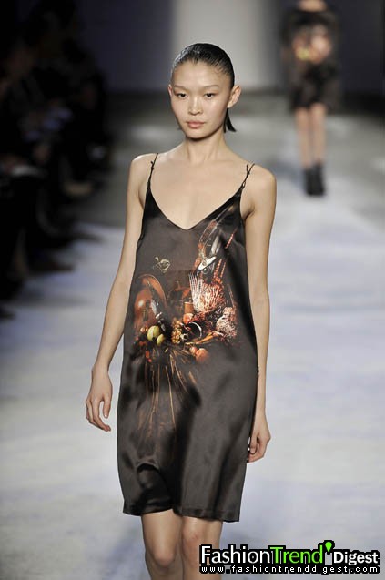 Hussein Chalayan 08ﶬDƬ