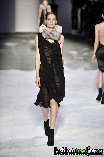 Hussein Chalayan 08ﶬDƬ